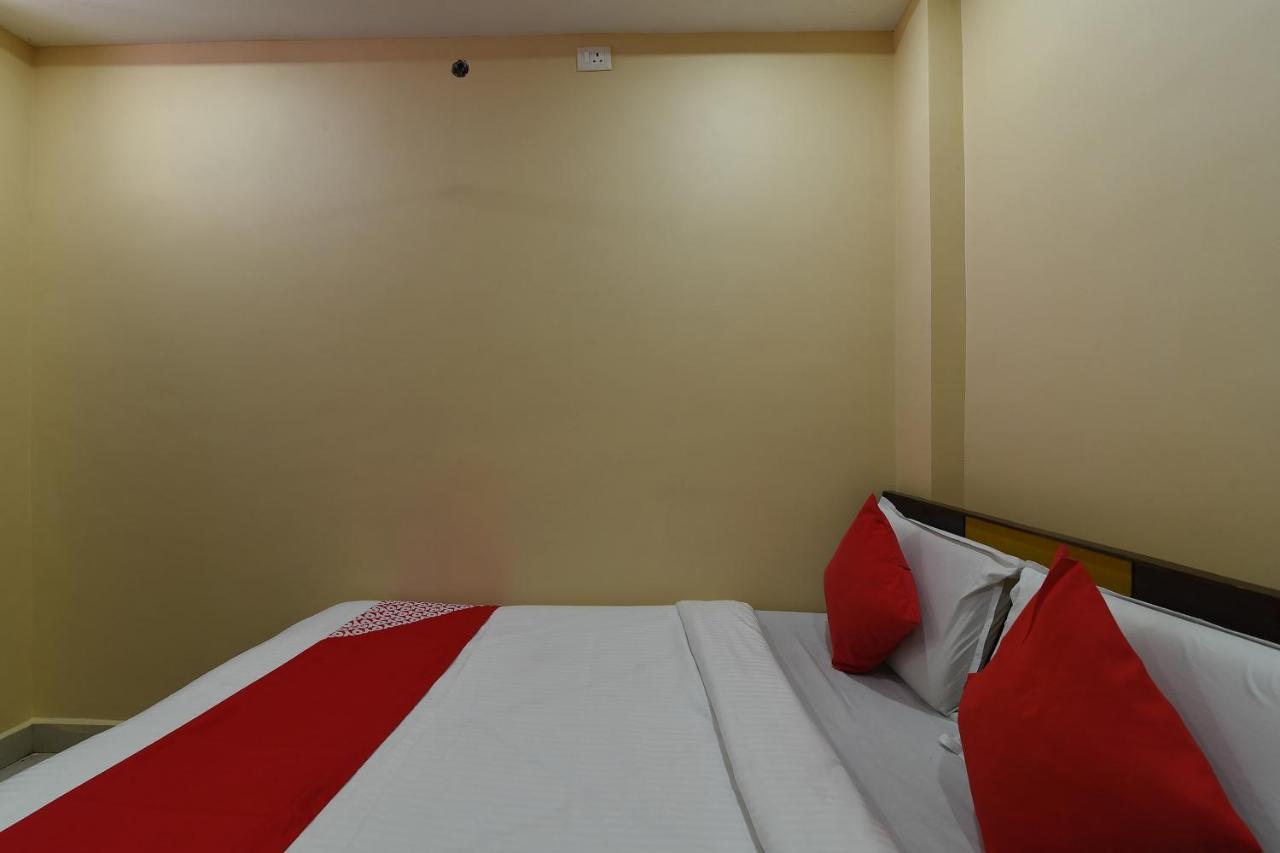 Ramesh Residency Hotel Anantapur Kültér fotó