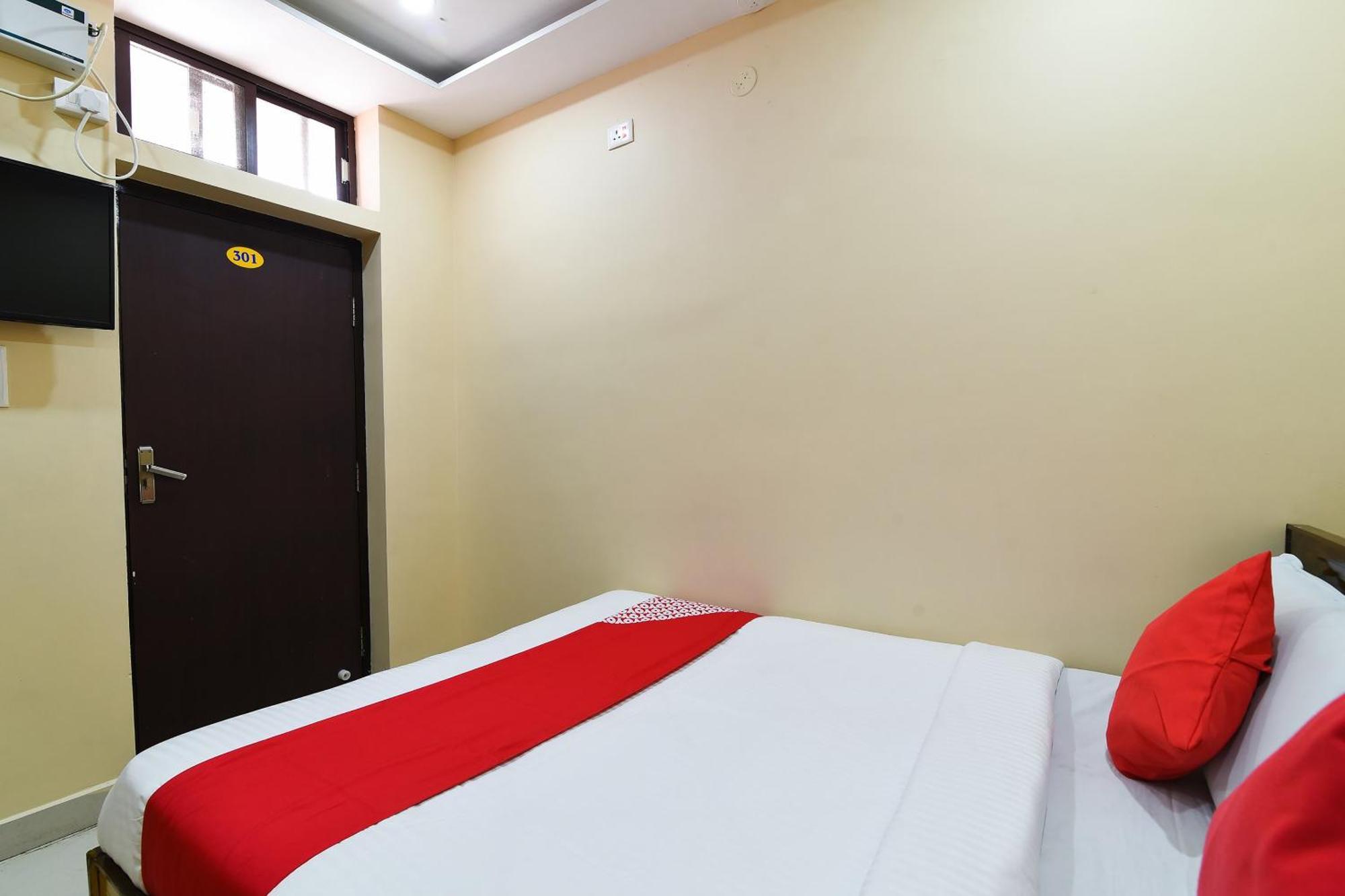 Ramesh Residency Hotel Anantapur Kültér fotó